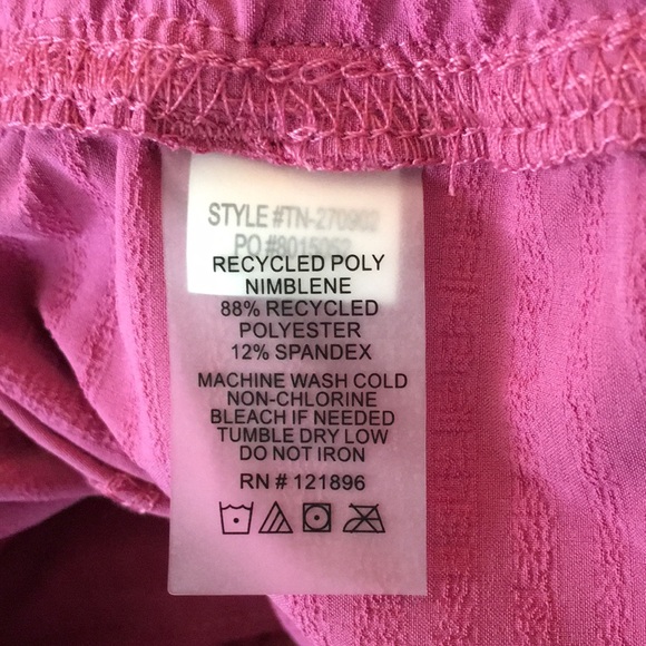 TITLE NINE | Slaycation 2.0 Cropped Pants - Textured Pink Spine - Picture 12 of 15